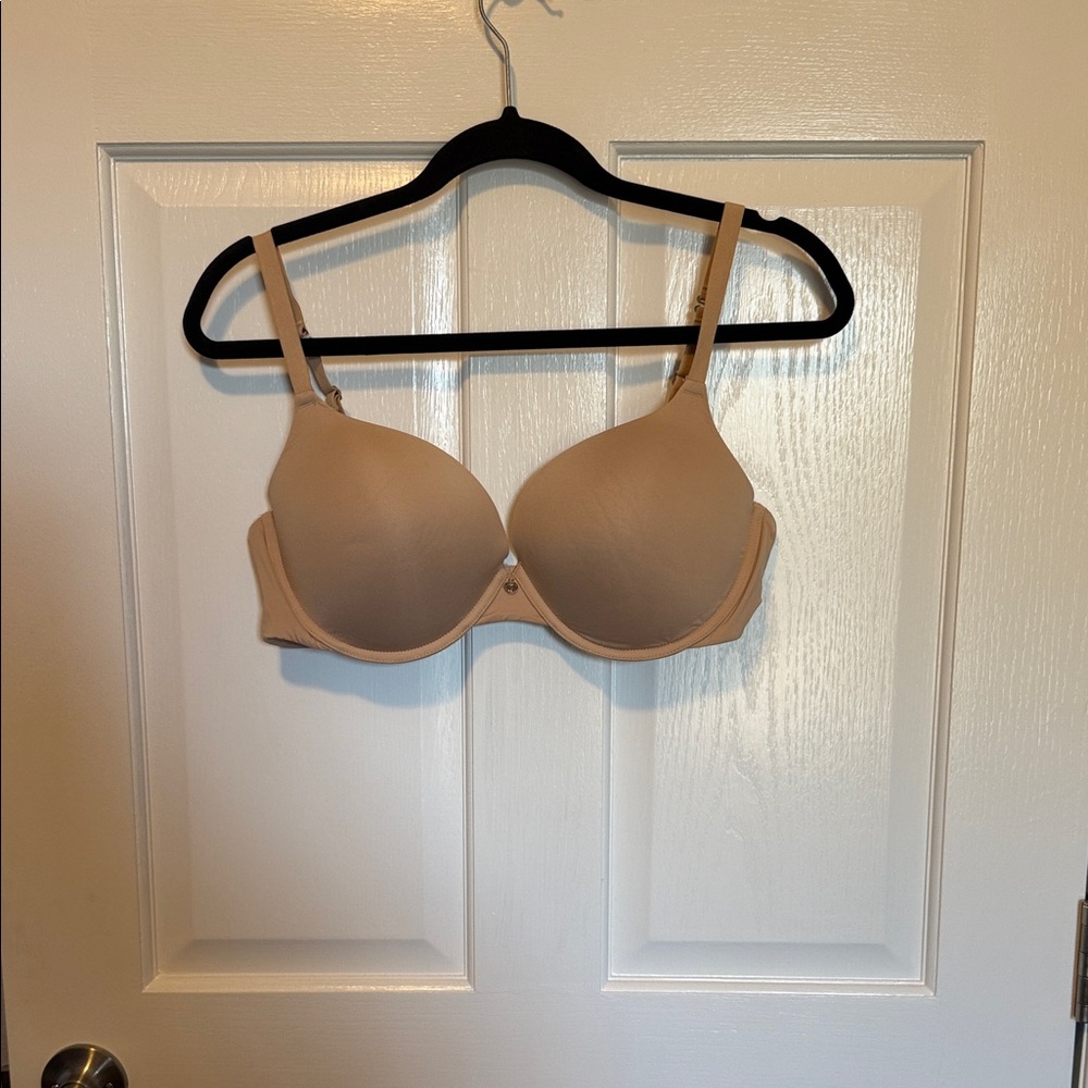 Everyday Seamless Nude Bra - Light Beige T-Shirt Support